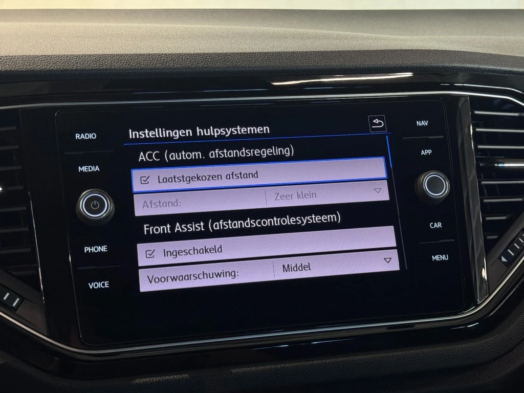 Volkswagen T-Roc – foto 31