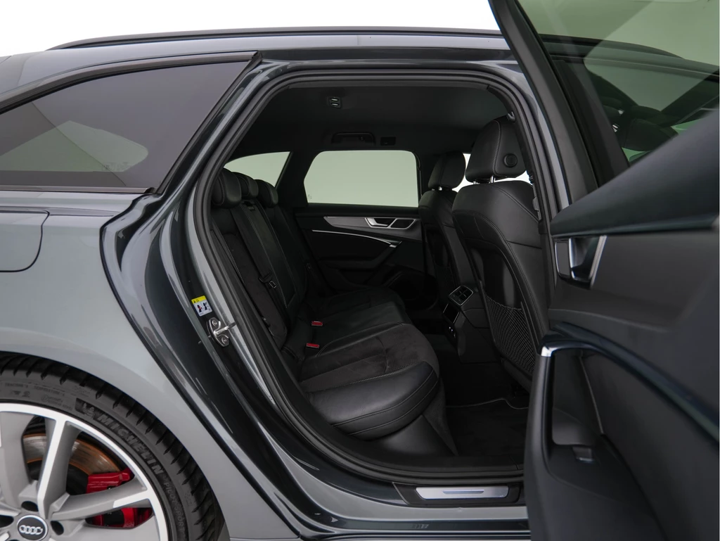 Audi S6 – foto 11