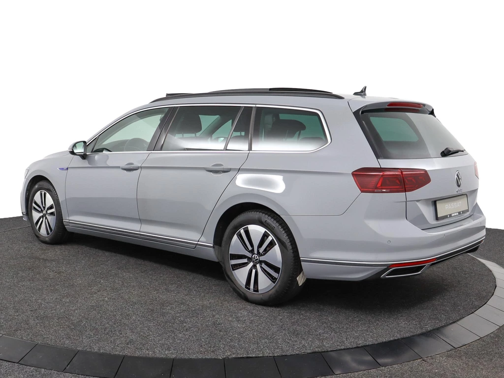 Volkswagen Passat – foto 3