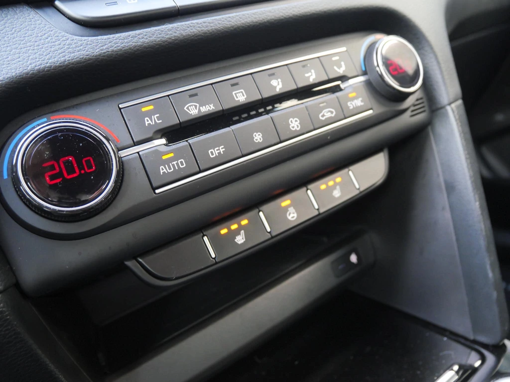 Kia Ceed – foto 15