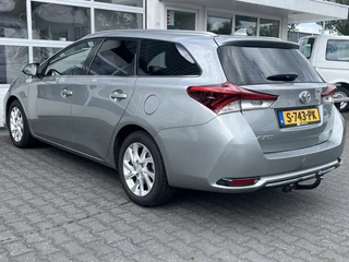 Toyota Auris – thumbnail 3