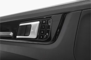 Porsche Cayenne – thumbnail 37