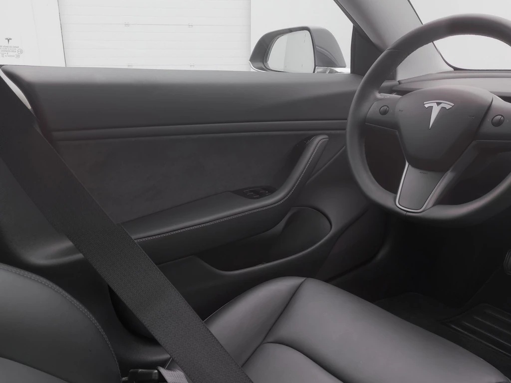 Tesla Model 3 – foto 25