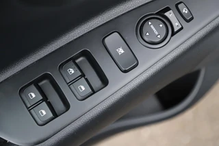 Kia Stonic – thumbnail 13
