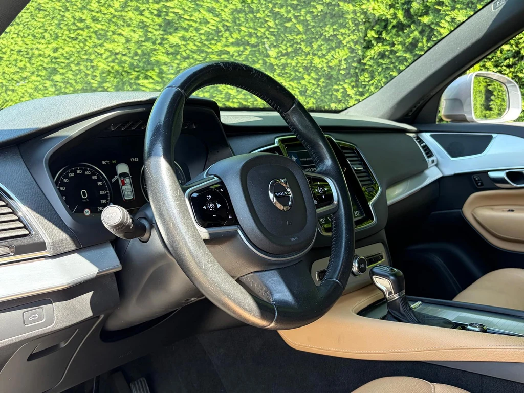 Volvo XC90 – foto 23