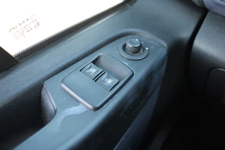 Opel Vivaro – thumbnail 11