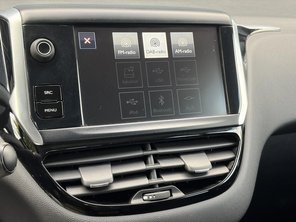 Peugeot 208 – foto 16