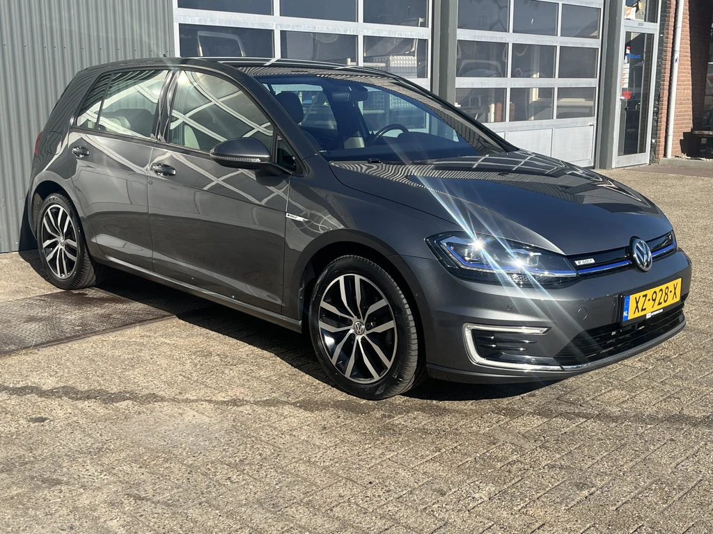 Volkswagen e-Golf – foto 11