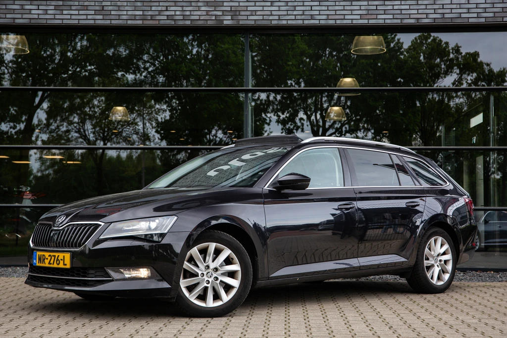 Škoda Superb – foto 2