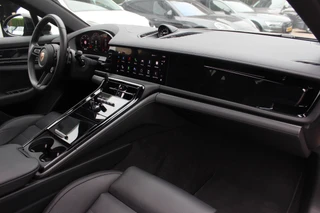Porsche Panamera – thumbnail 15