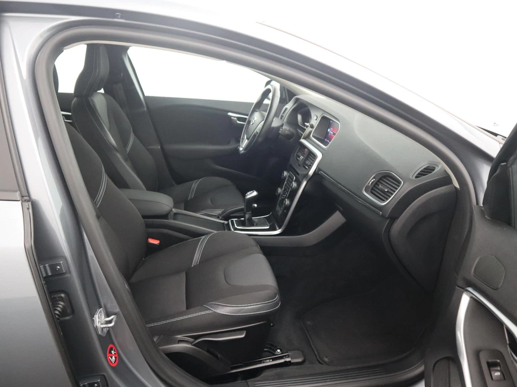 Volvo V40 – foto 41