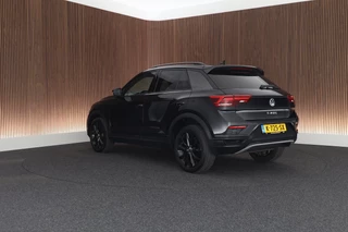 Volkswagen T-Roc – thumbnail 3