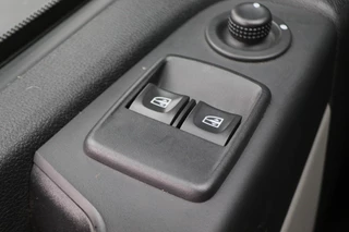 Renault Trafic – thumbnail 29