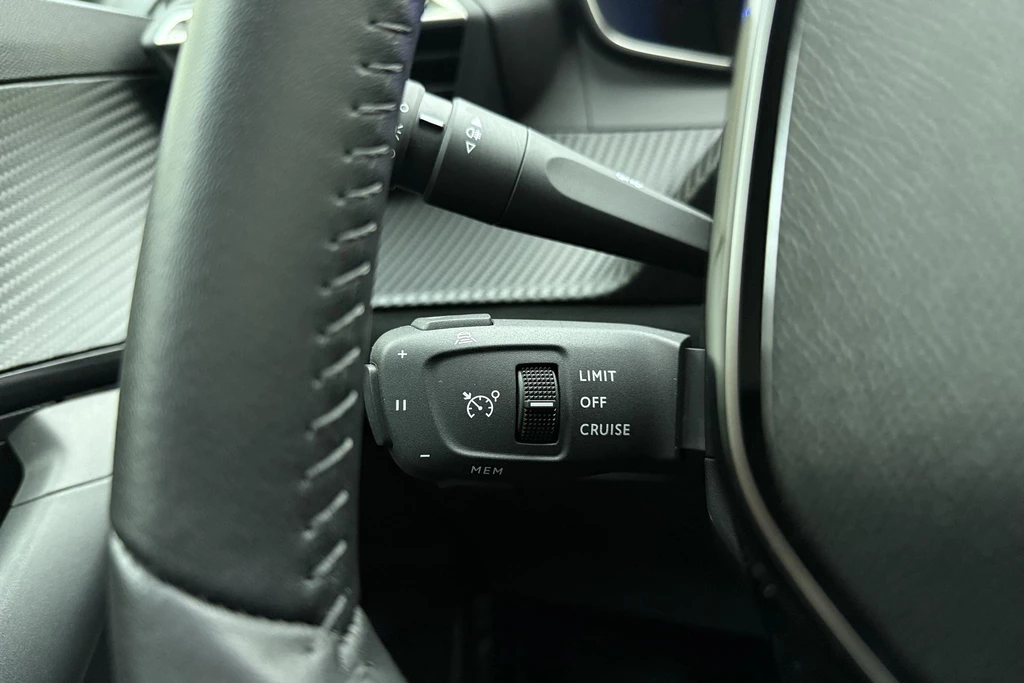 Peugeot e-2008 – foto 21