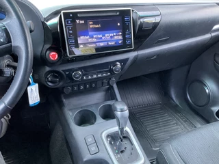 Toyota Hilux – thumbnail 36