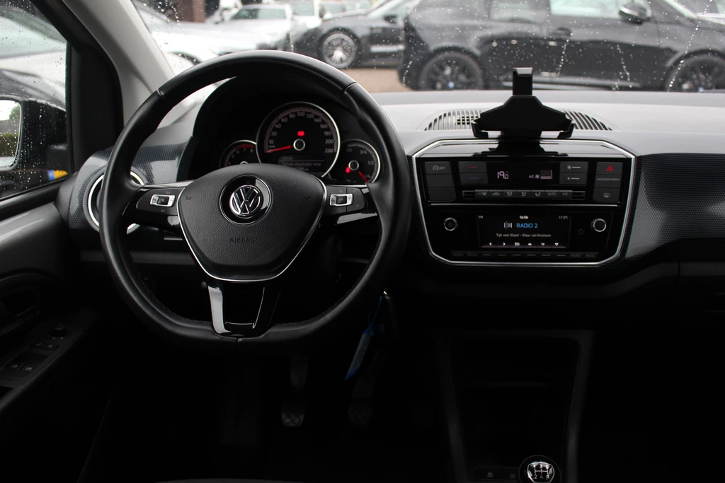 Volkswagen up! – foto 11