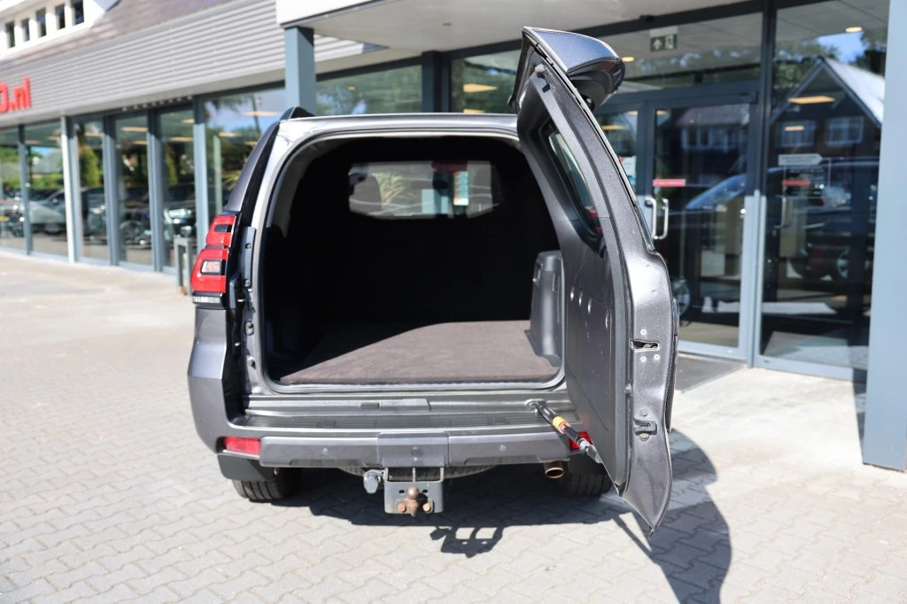 Toyota Land Cruiser – foto 8