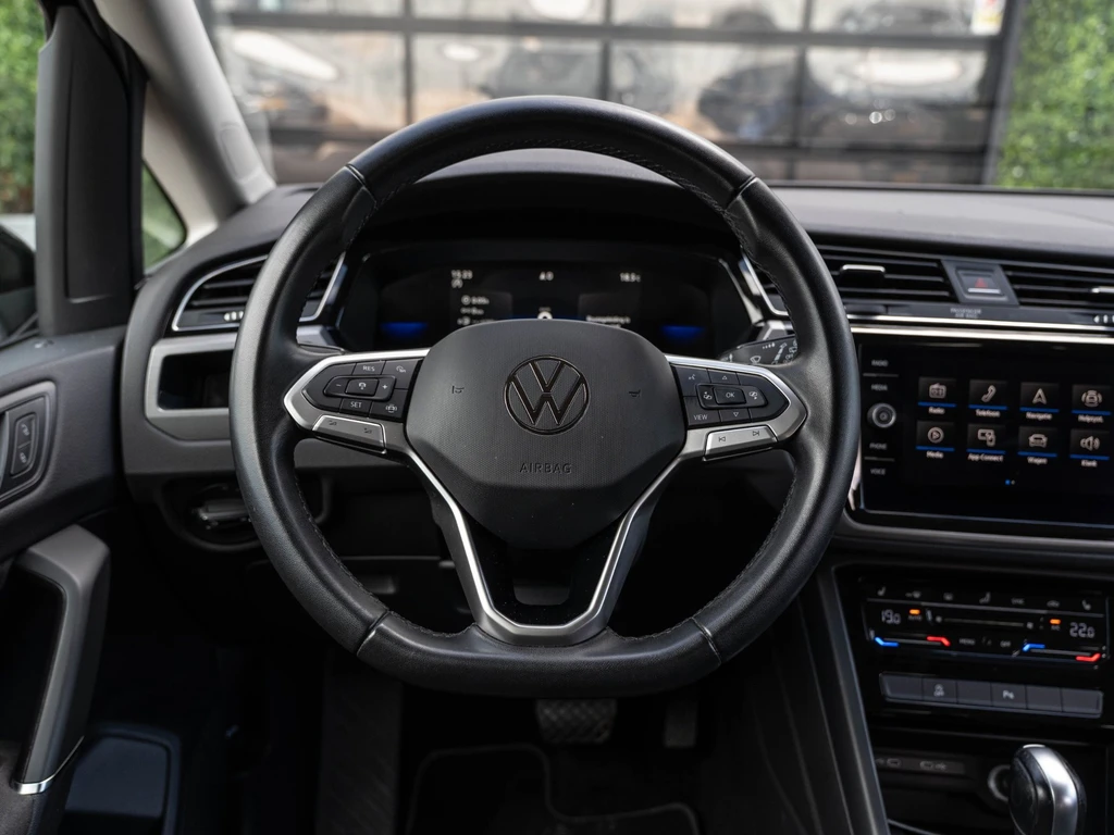 Volkswagen Touran – foto 28