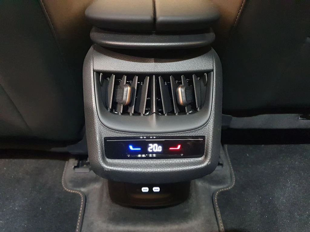 CUPRA Tavascan – foto 29