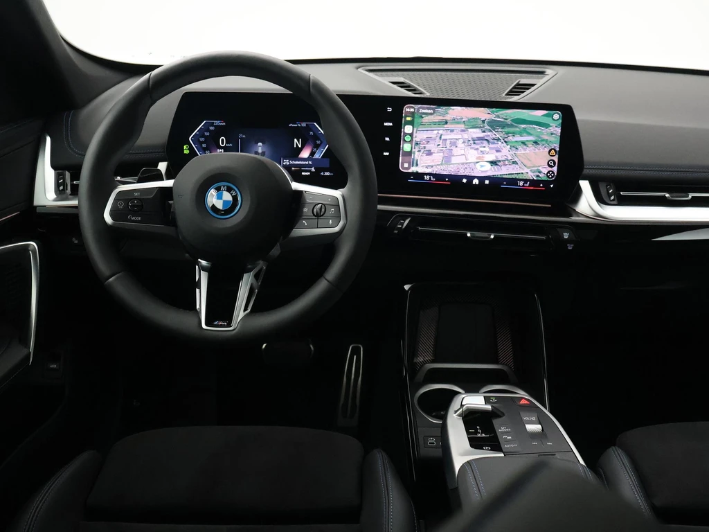 BMW iX1 – foto 8