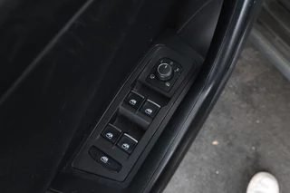 Volkswagen T-Roc – thumbnail 12