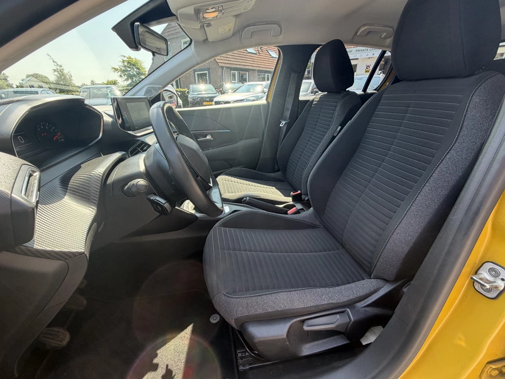 Peugeot 208 – foto 16