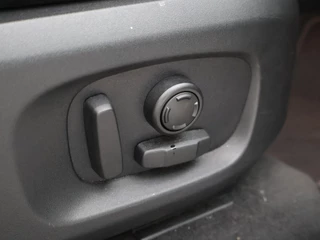 Land Rover Range Rover Evoque – thumbnail 40