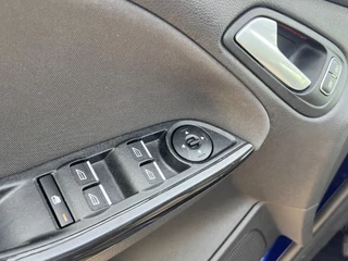 Ford Focus – thumbnail 25