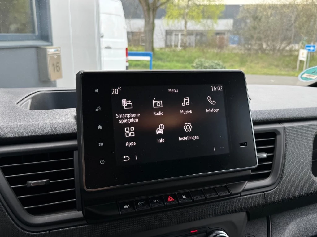 Renault Trafic – foto 22