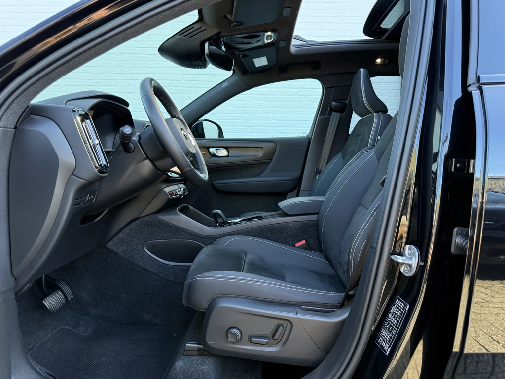 Volvo XC40 – foto 26