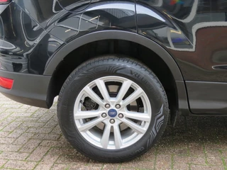 Ford Kuga – thumbnail 25