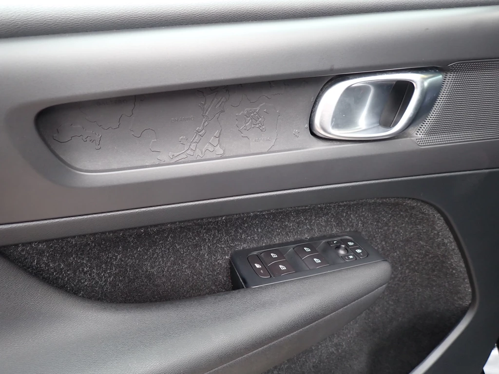 Volvo XC40 – foto 12