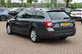 Škoda Octavia – thumbnail 3