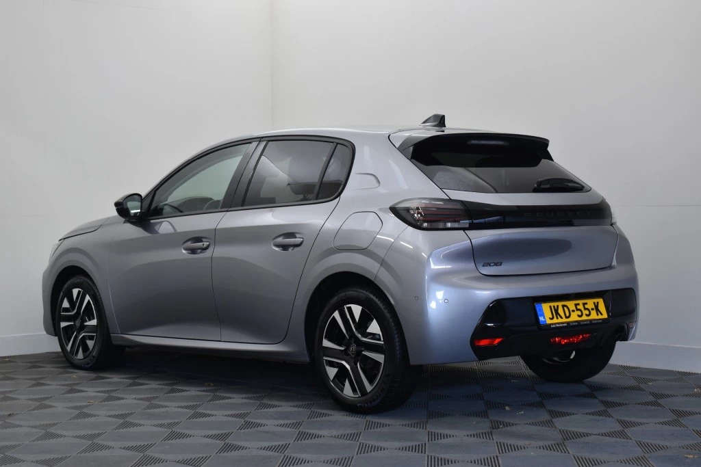 Peugeot 208 – foto 2