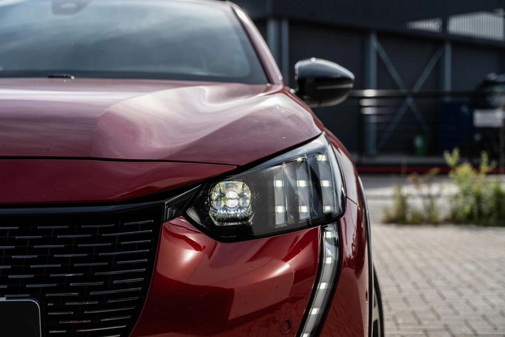 Peugeot 208 – foto 17