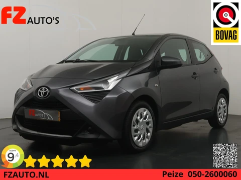 Toyota Aygo 1.0 VVT-i x-play - Apple Carplay/Android Auto - Airconditioning