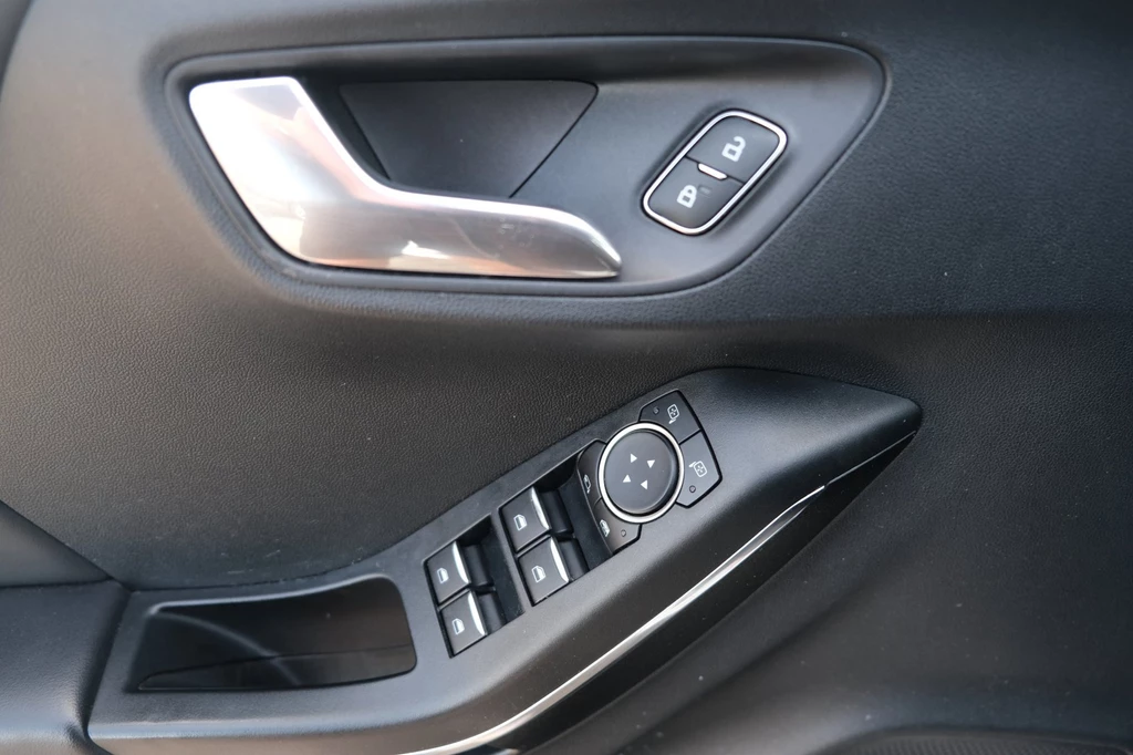 Ford Puma – foto 14