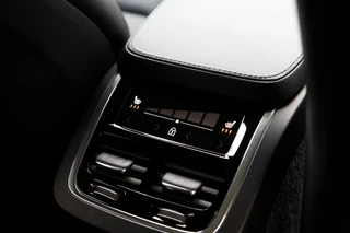 Volvo XC90 – thumbnail 44
