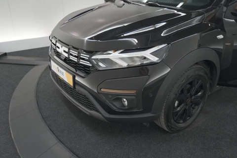 Dacia Jogger TCe 110 Extreme | 7 Zitplaatsen | Camera | Dodehoekdetectie | Stoelverwarming | Apple Carplay