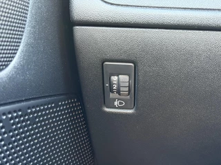 Peugeot 208 – thumbnail 25