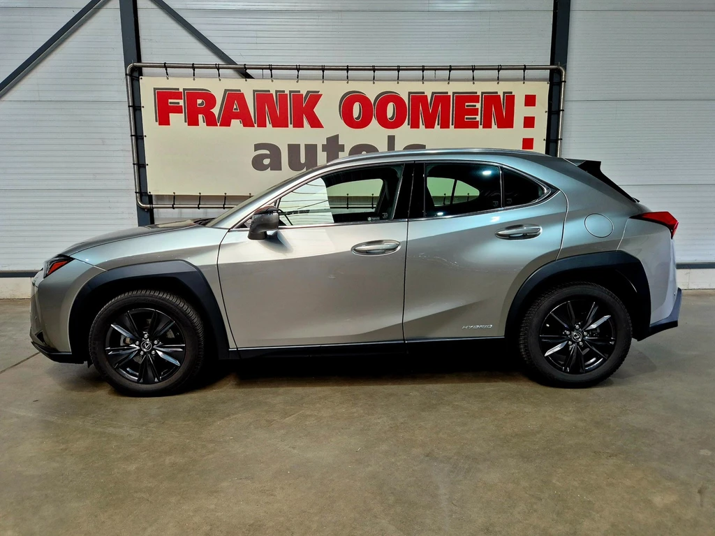 Lexus UX – foto 4