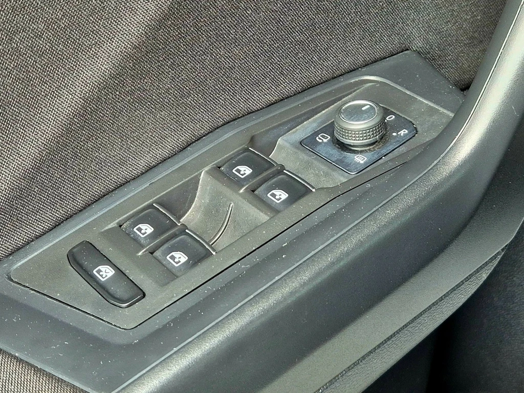 Volkswagen T-Roc – foto 36