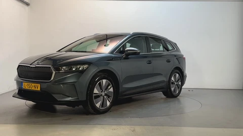 Skoda Enyaq iV 80 SoH 90% Camera Trekhaak Navigatie Sfeerverlichting App-Connect