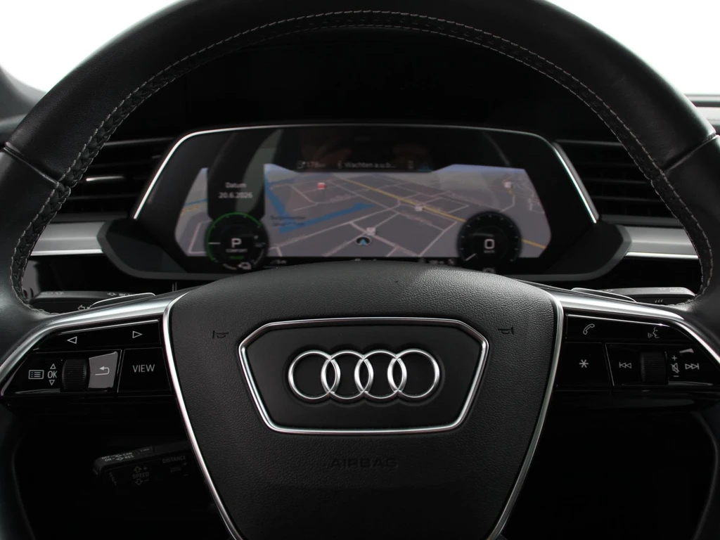 Audi e-tron – foto 17