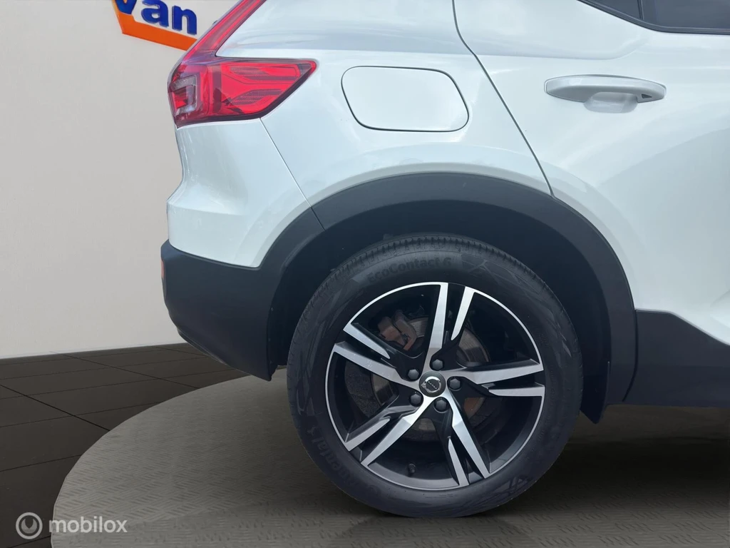 Volvo XC40 – foto 23