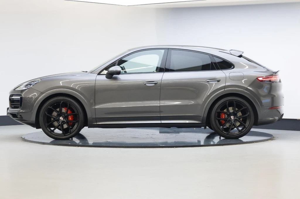 Porsche Cayenne – foto 2