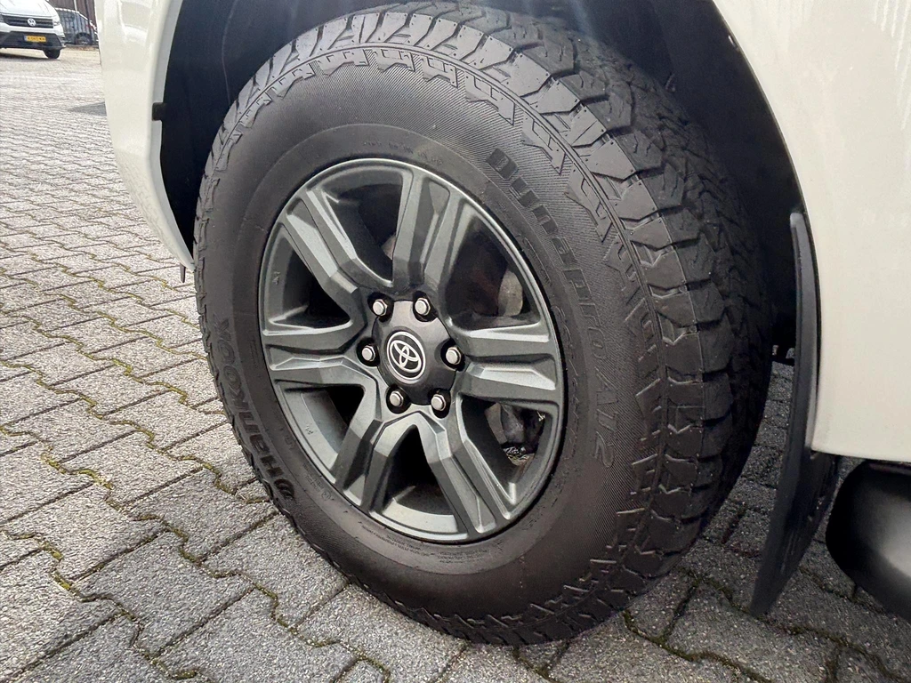 Toyota Hilux – foto 25
