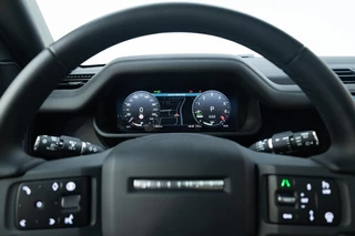 Land Rover Defender – thumbnail 20
