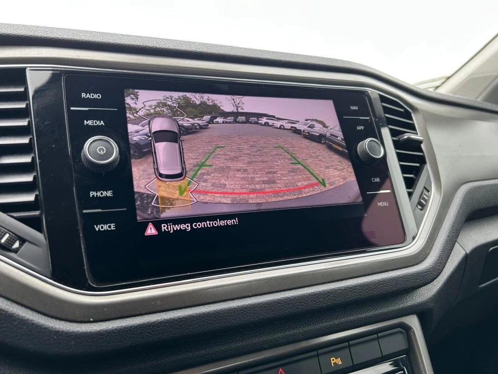Volkswagen T-Roc – foto 17
