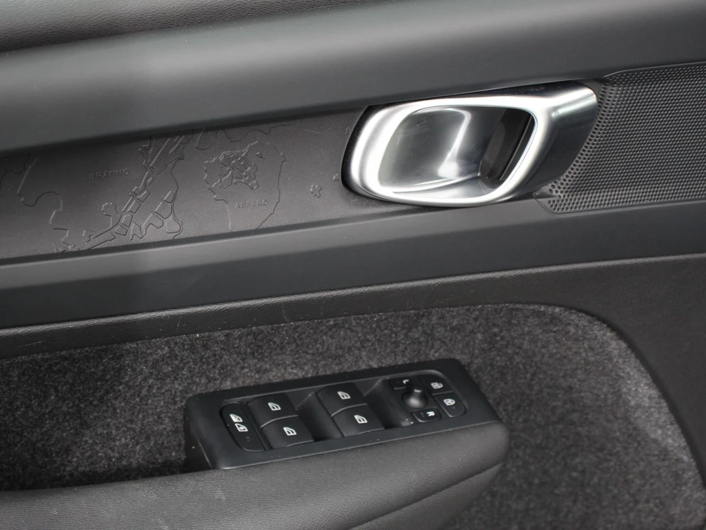 Volvo C40 – foto 13